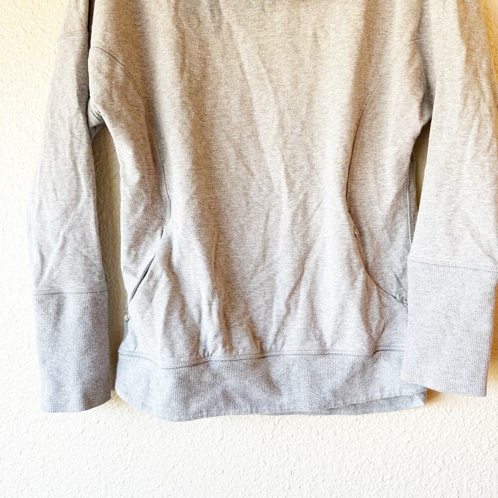 Lululemon Scuba Cowl Neck Pullover Sweatshirt Womens 6 Heathered Light Grey - Picture 4 of 7